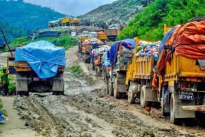 बन्चरेडाँडा ल्याण्डफिल साइट जाने सडक अवरुद्ध, फोहोर व्यवस्थापन प्रभावित