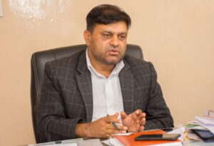 किन छैन निजामती सेवामा पहिलेको जस्तो आकर्षण ?