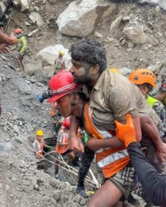 सुरुङबाट १० दिनपछि निकालिएका साहको स्वास्थ्य अवस्था सामान्य