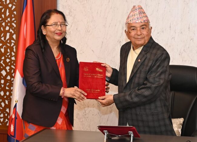 राष्ट्रिय महिला आयोगको वार्षिक प्रतिवेदन राष्ट्रपति समक्ष पेस