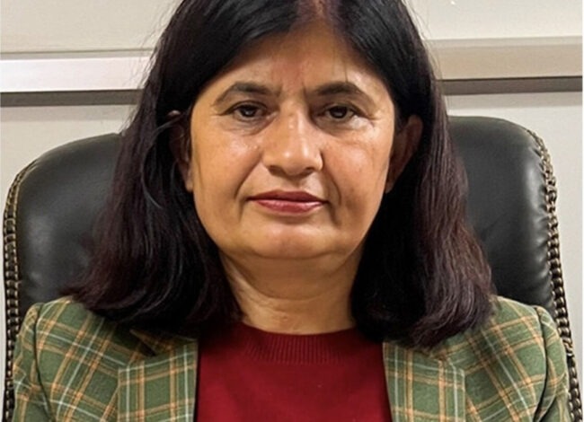 नेपालमा आगजनीको समर्थनमा बोल्यो–लेख्यो भने ताली,  विरोधमा बोले गाली पाइन्छ :भगवती न्यौपाने