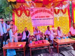 लालपुर्जा वितरण तिव्र, नापजाँच सकिएको ९ वर्षपछि धनुषाका २४२ स्ववासी परिवारले पाए लालपूर्जा