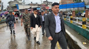 निरन्तर वर्षापछि काठमाडौंका अधिकांश नदीको बहाव बढ्यो, अनुगमनमा पुगे गृहमन्त्री