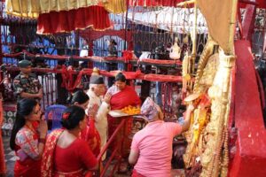 राष्ट्रपतिद्वारा उपत्यकाका प्रमुख शक्तिपीठमा पूजाअर्चना