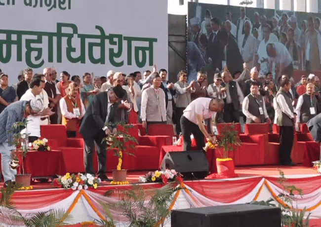 गगन थापाको राजनीतिक प्रतिवेदनमा कांग्रेस पुनर्संरचनाका २९ प्रस्ताव