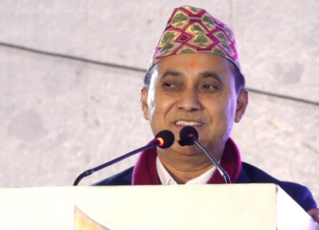 संविधान संशोधनको विषय संसद्को गणितको मात्रै विषय बन्नु हुँदैन: विश्वप्रकाश शर्मा